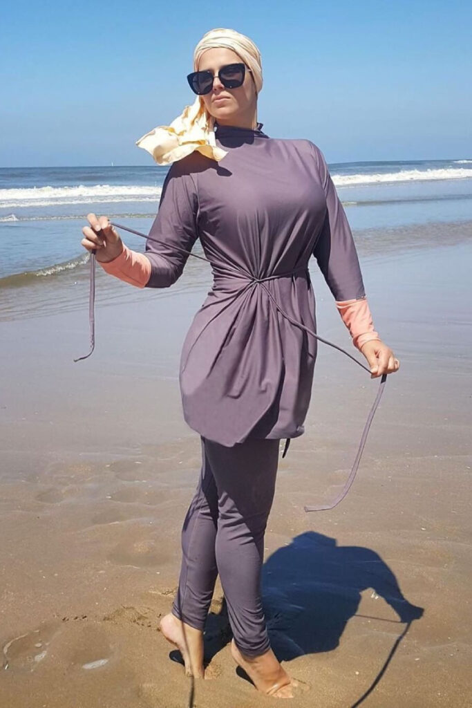 Burkini Bikini Jilbab untuk Hijaber Pinggul semok