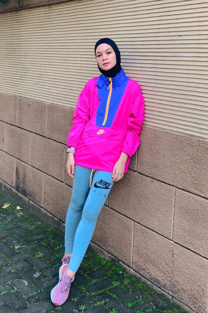 Outfit Hijab Olahraga Full Color Run Fun dan Sexy