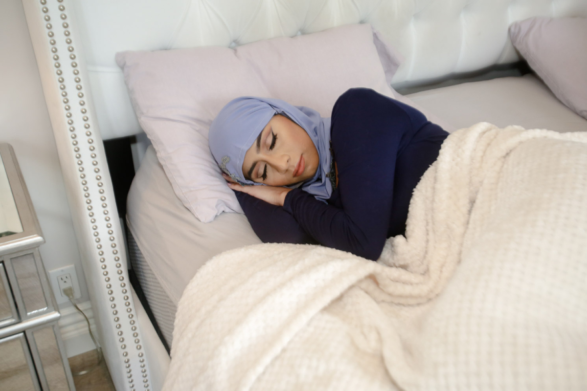 Hijab Violet Myers Cantik cewek Jilbab Tidur