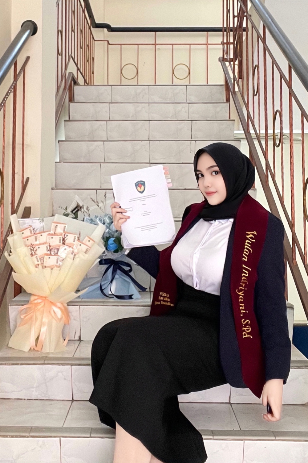 Calon Guru Wulan Indriyani Ternyata Selebgram Hijab