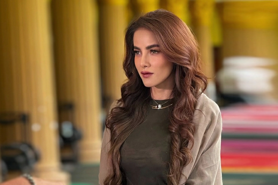 Minta Maaf ke Ibunda, Olla Ramlan Lepas Hijab