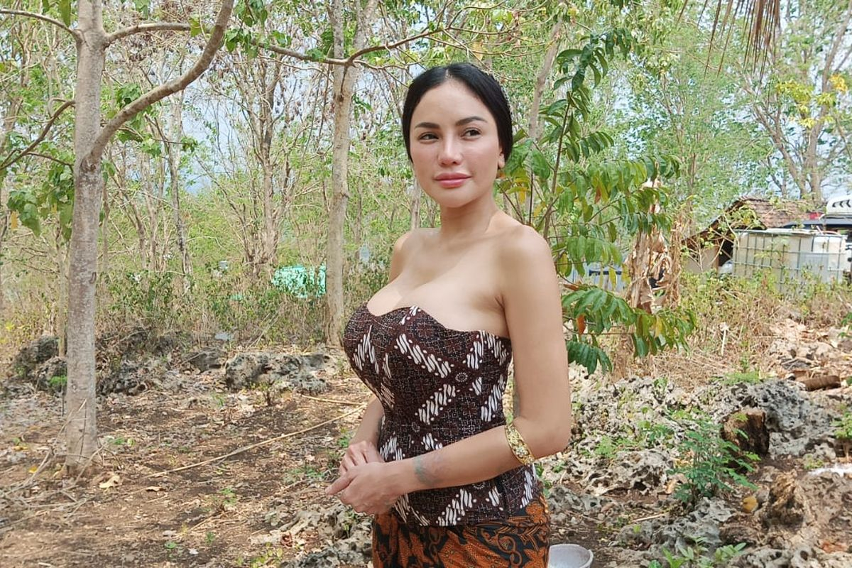 Kenapa Nikita Mirzani Bisa Sangat Terkenal Padahal Gak Punya Karya Fenomenal?